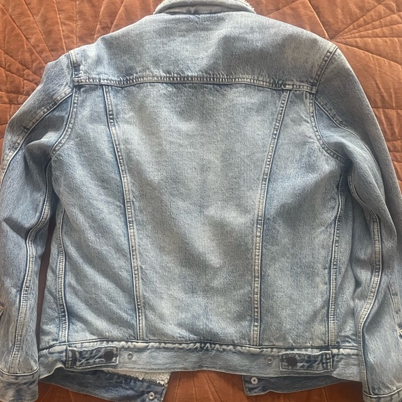 Levi’s Free people Sherpa lined jean jacket medium - Picture 5 of 5